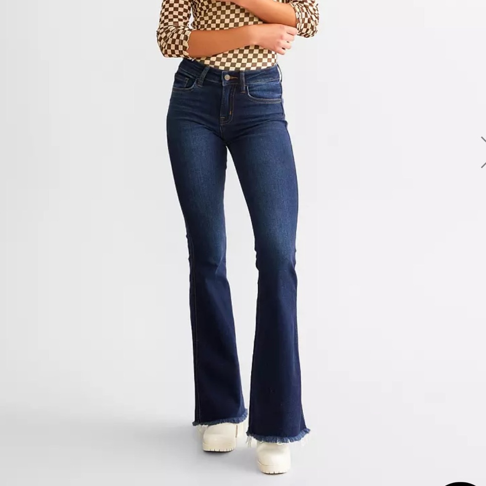 Flying Monkey Mid-Rise flare stretch jean